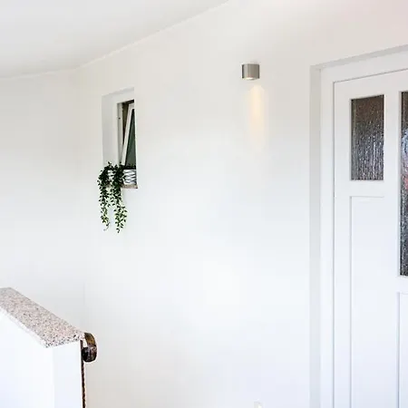 App Roko 3 Apartman *