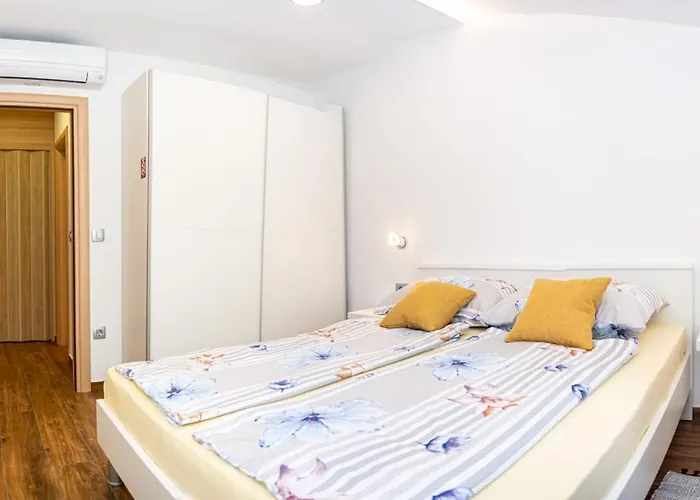 Apartment App Roko 3 *